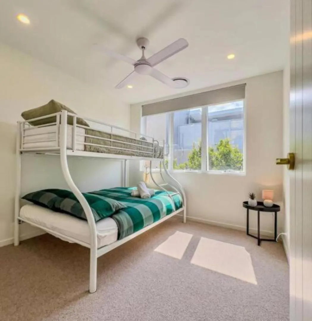 Apartment Large New Large Luxury Villa Gold Coast